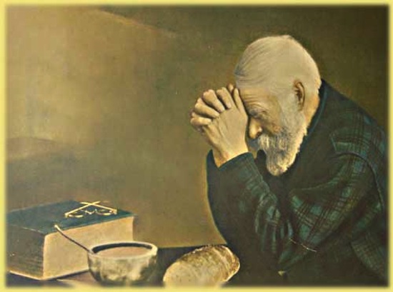 prayer-old-man-praying-with-bread